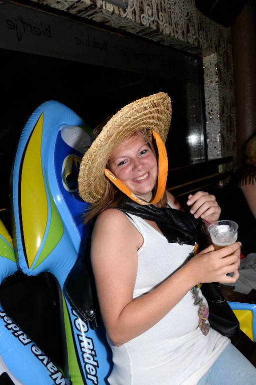 ../Images/Zomercarnaval Noordwijkerhout 2016 560.jpg